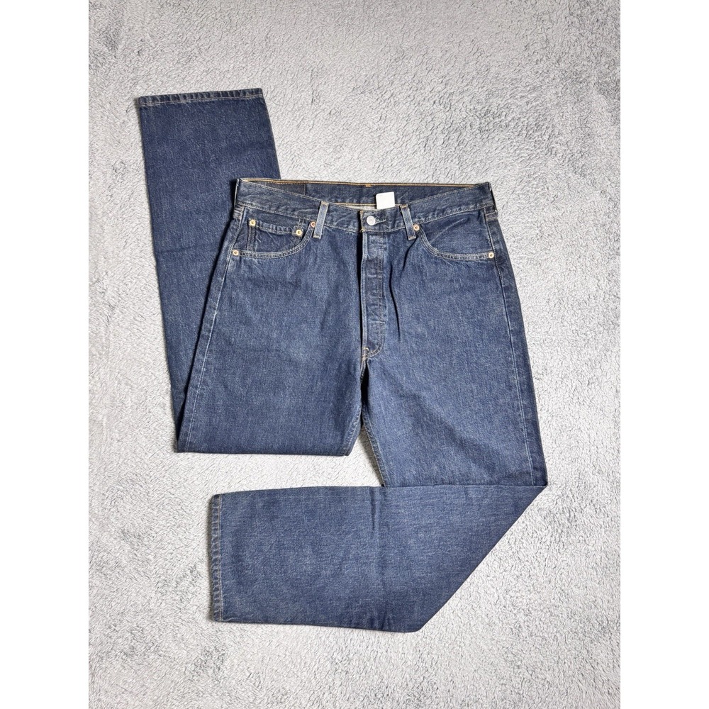 VTG Y2K 2001 LEVI'S 501 Men's 34x32 Original Fit Straight Leg Button Fly *READ